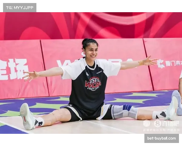 广东女篮杨舒予攻防全能 对阵北京贡献15分4篮板4助攻